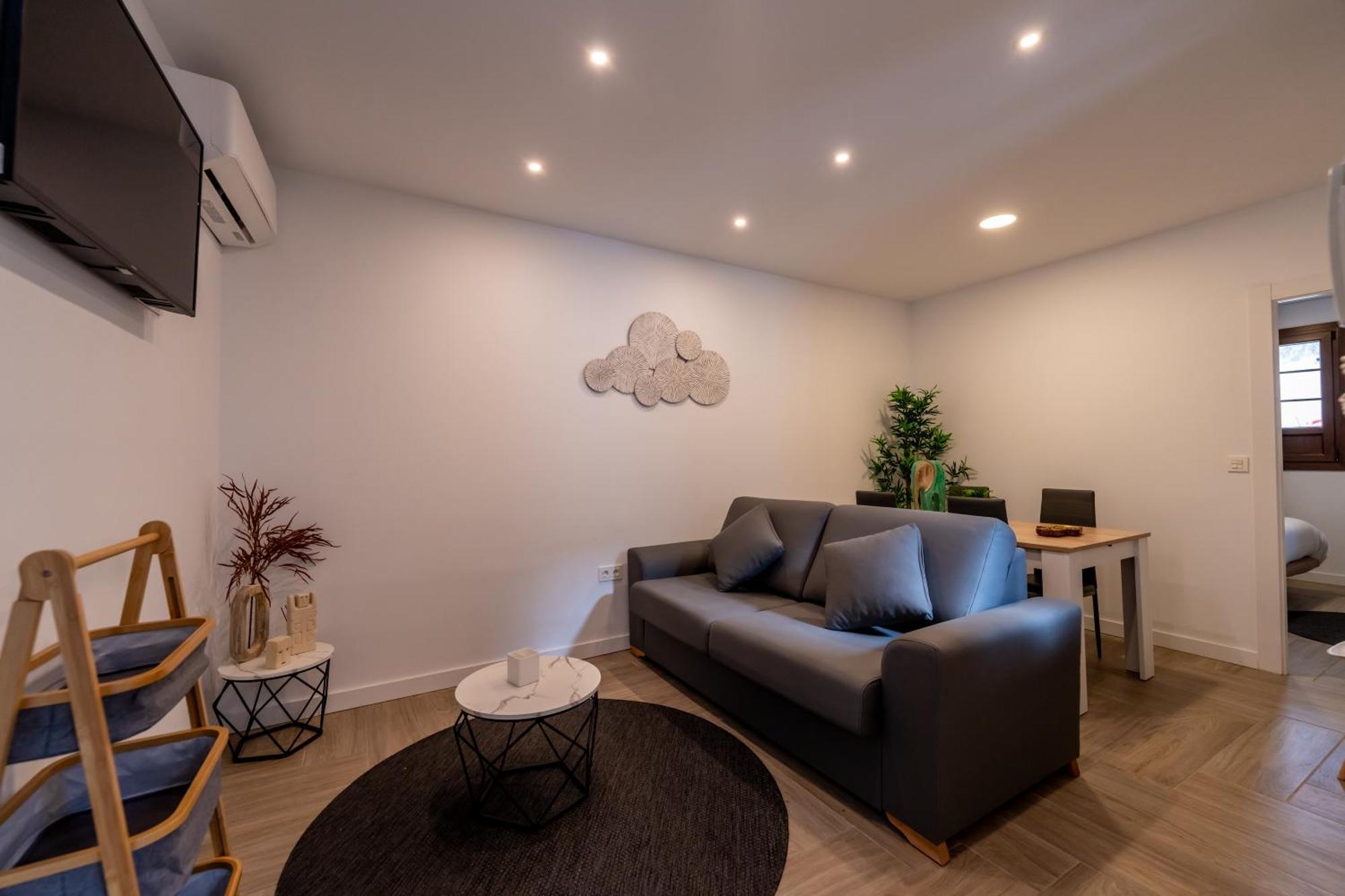 One-Bedroom Apartment,1503391816:JPEG